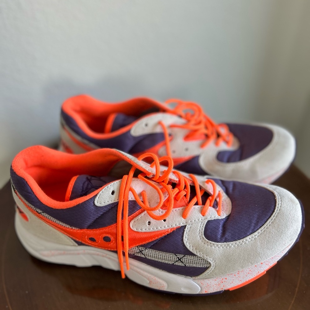 Saucony Mens Purple and Orange Sneakers